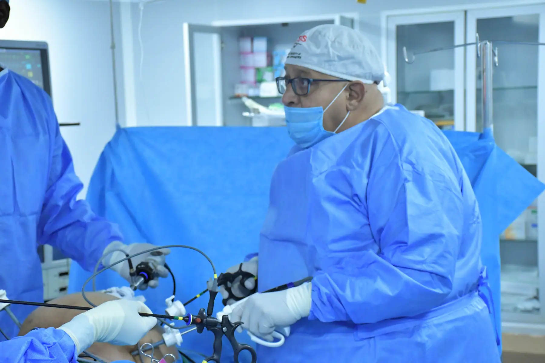 Ovarian Cysts — expert care with Prof. Rafique Parkar